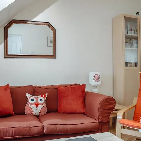 公寓 Spacious With Free Parking *