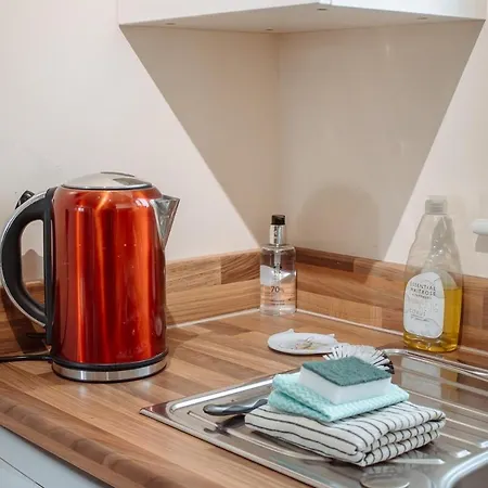 公寓 Spacious With Free Parking 哈罗盖特